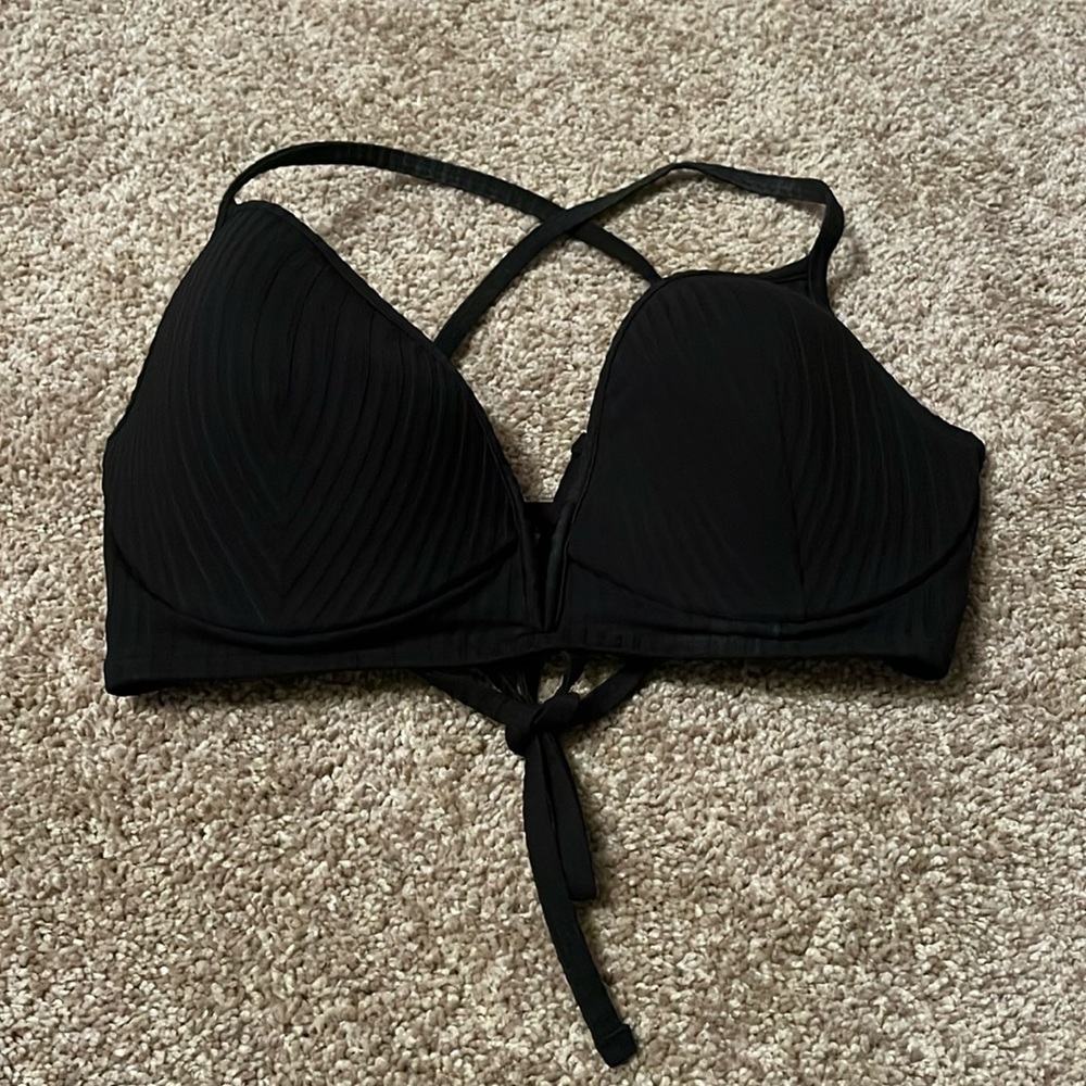 Black bikini top